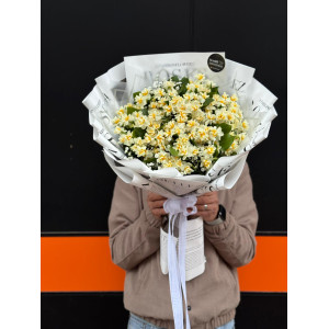 KOKULU NERGİS BUKETİ